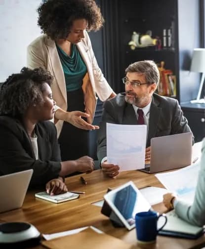 Collage van Code Online: samenwerken en bouwen aan software