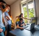 Collage van Code Online: samenwerken en bouwen aan software